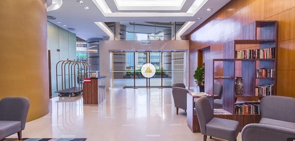 St Giles Gardens Hotel Kuala Lumpur Ngoại thất bức ảnh The lobby of the hotel