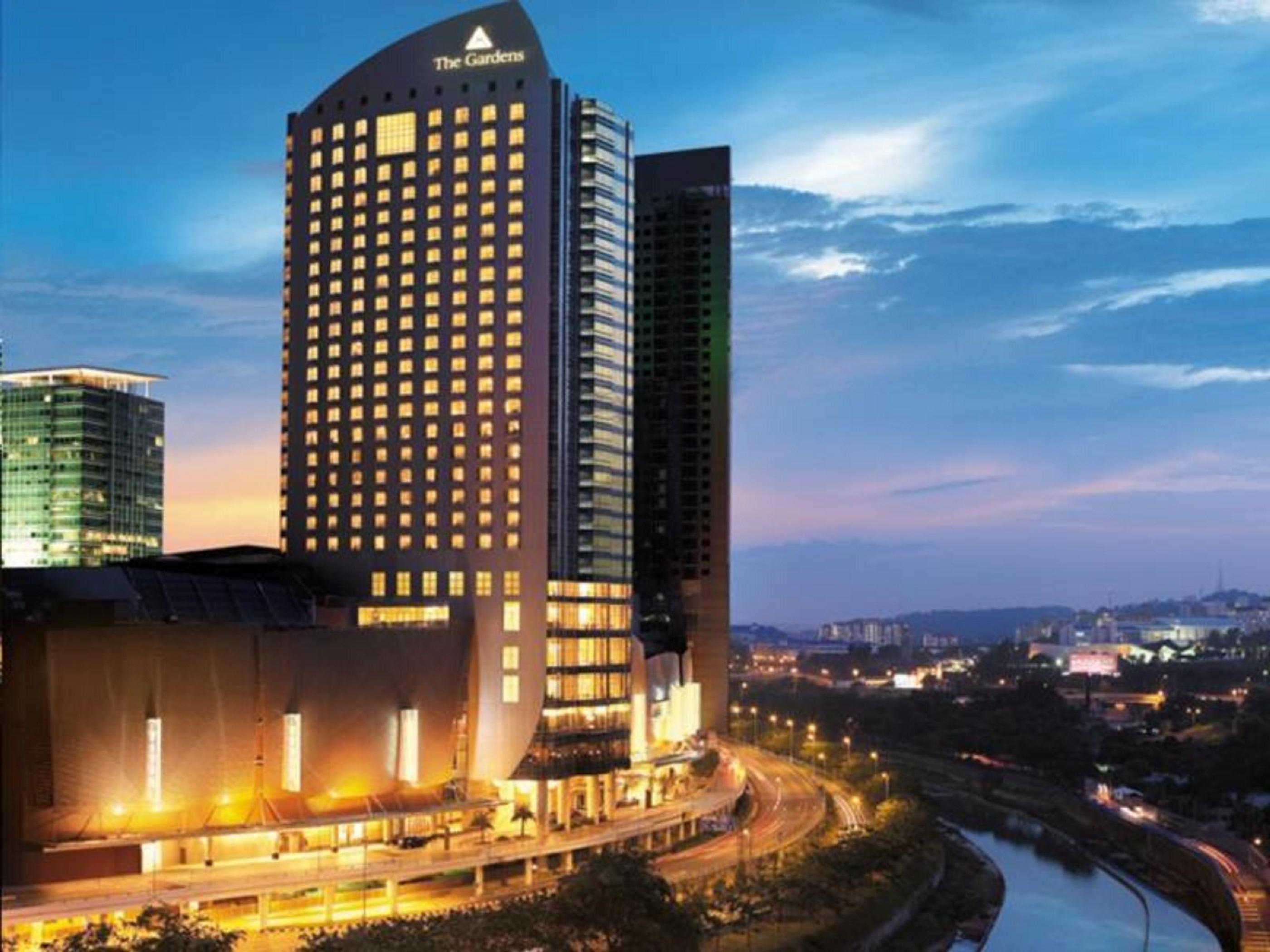 St Giles Gardens Hotel Kuala Lumpur Ngoại thất bức ảnh The Berlian Hotel